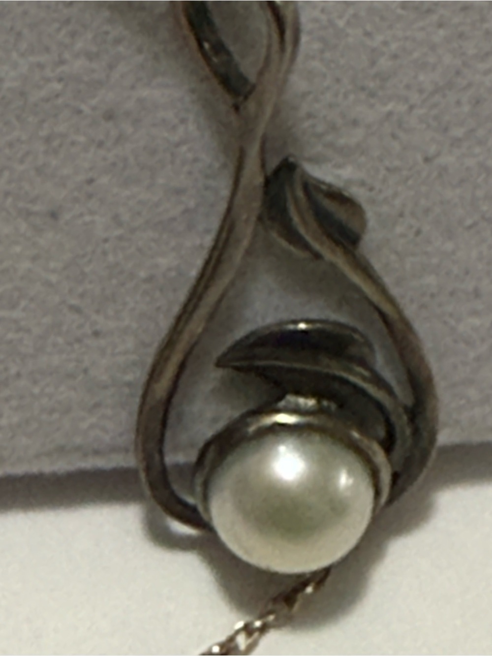 Classic Pearl Pendant Necklace in Silver-Tone